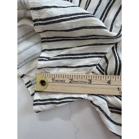 NWT Billabong Romper Tie-Front Med. Cream Black Striped Twist And Jump JNO9NBTW - Picture 8 of 15